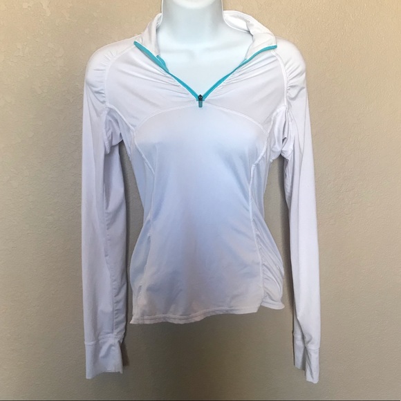 Athleta Jackets & Blazers - Athleta white pullover jacket XXS